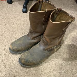 Red Wing Pecos Steel Safety Toe Men’s Leather Work Boots Size 12 D Pull On #2231